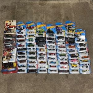 75pc Hot Wheels bundle
